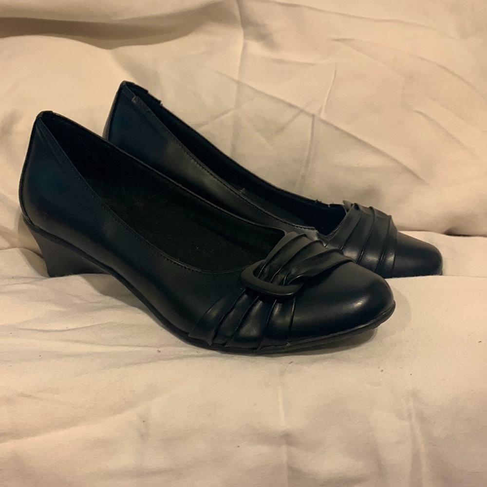 Black heels